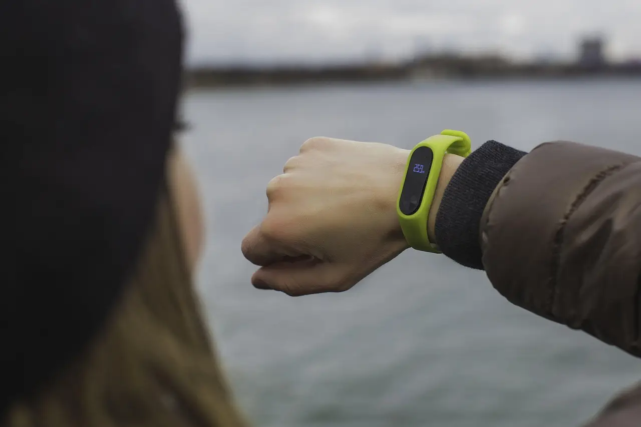 Are brain-monitoring wearables worth the hype? Neurologist explains their uses and limitations - Moneycontrol.com